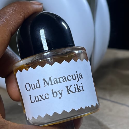 Oud Maracuja perfume oil